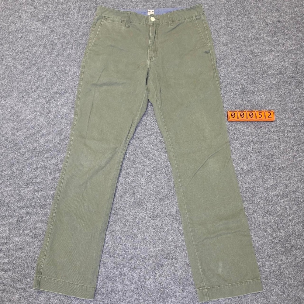Quiksilver olive green chino pants size 31